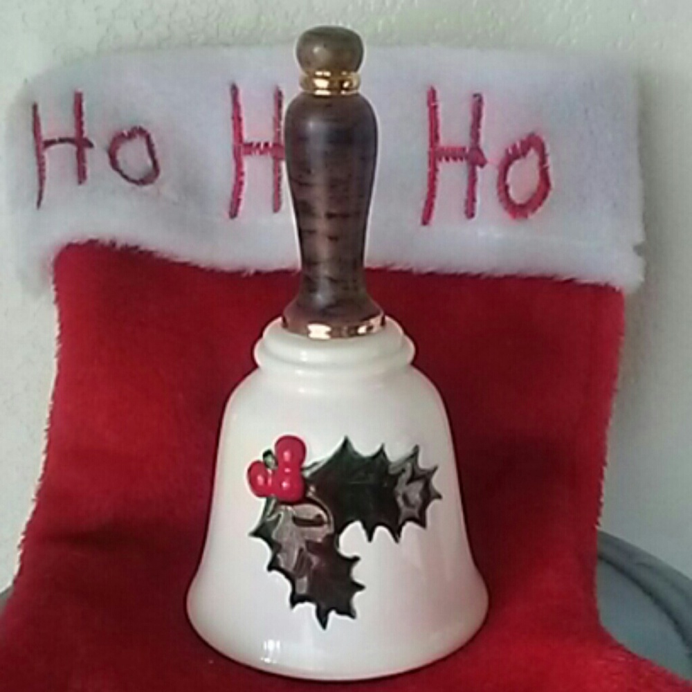 BELL  DECOR